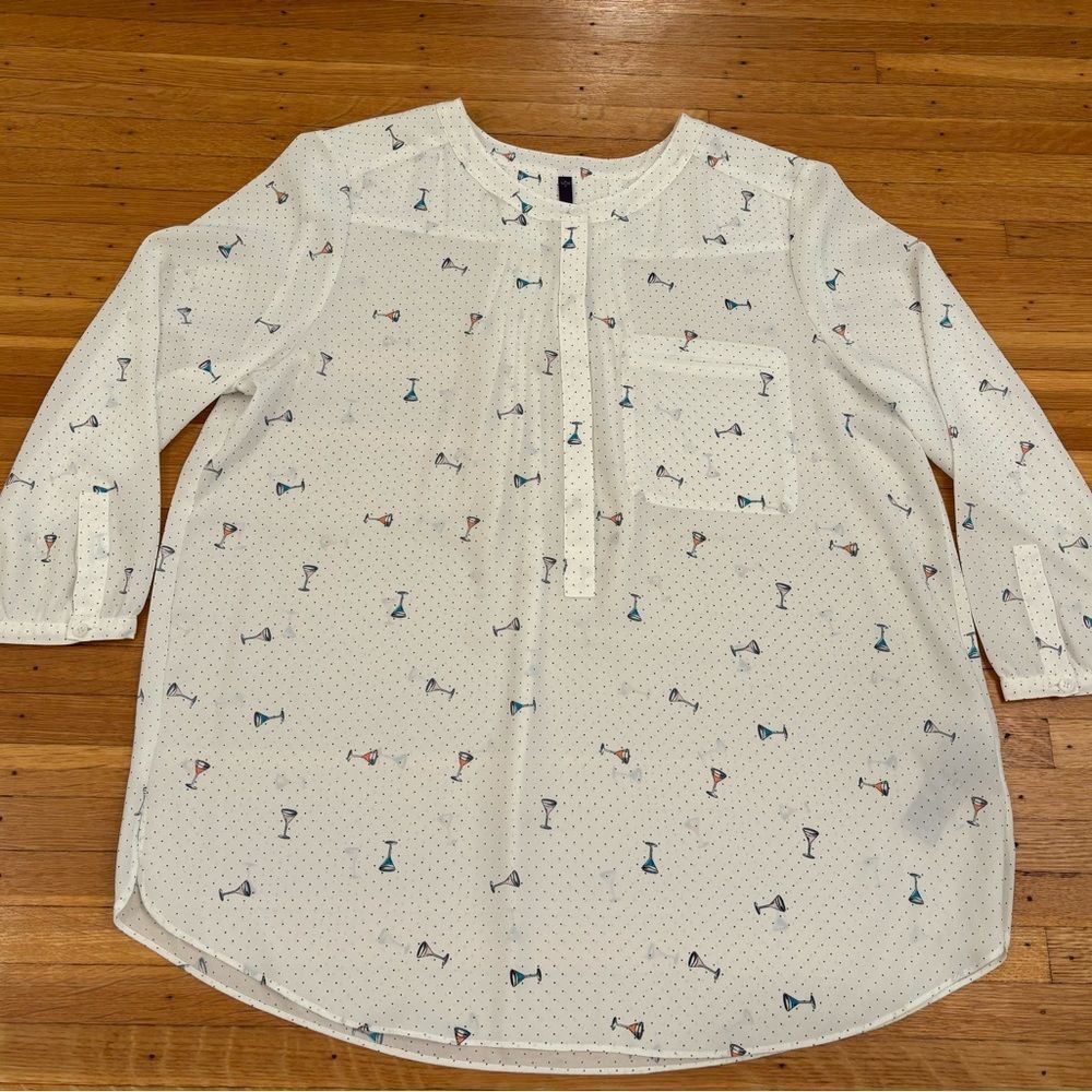 NYDJ Martini Glass white 3/4 sleeve blouse